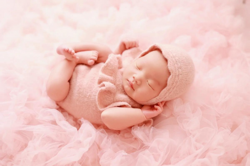 株洲宝宝几个月可以抬头 株洲宝宝几个月可以抬头